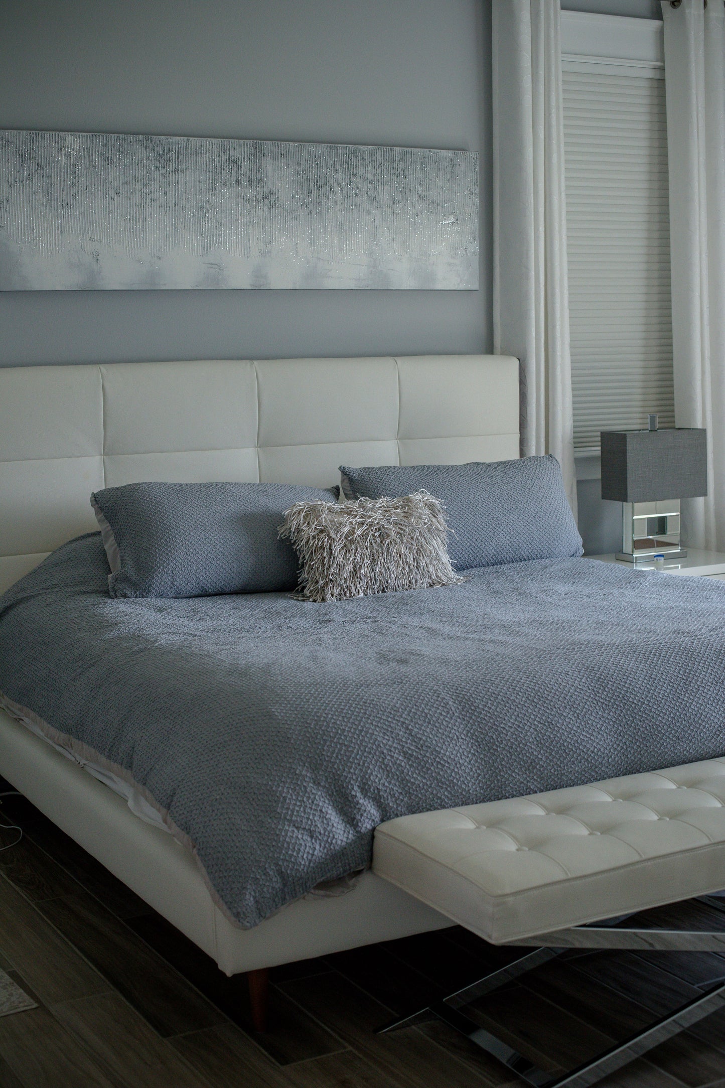 Lanchestern King Bed Grey